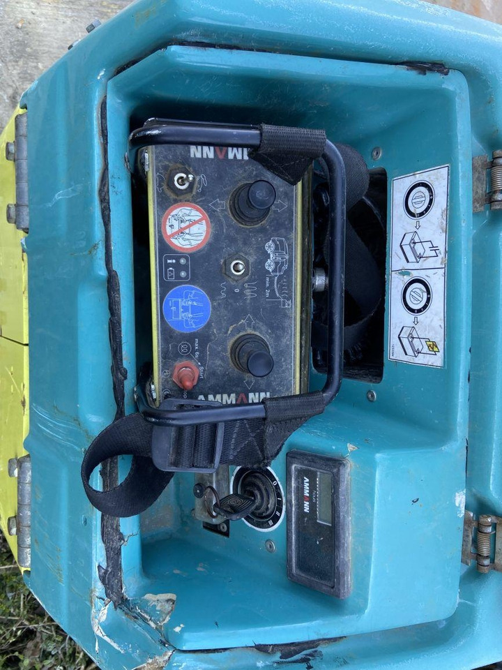 Ammann Rammax 1575 (1324) - 압축기 : 사진 4 Ammann Rammax 1575 (1324) - 압축기 : 사진 4