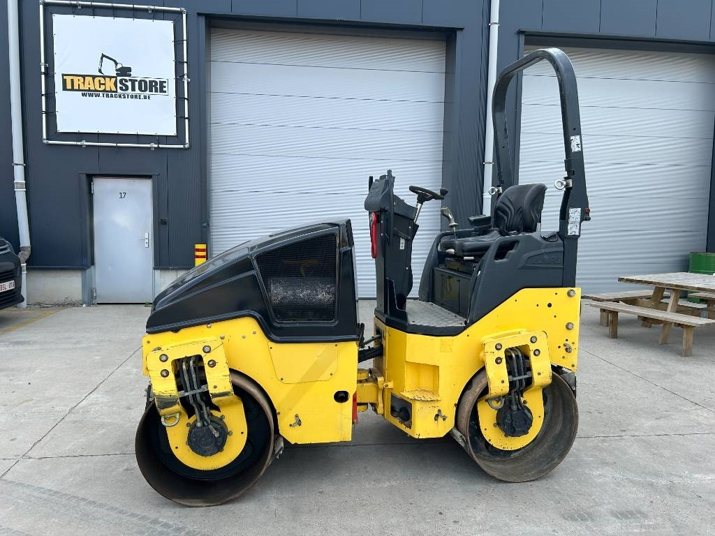 Bomag BW 120 AD-5 - 로드 롤러 : 사진 1 Bomag BW 120 AD-5 - 로드 롤러 : 사진 1