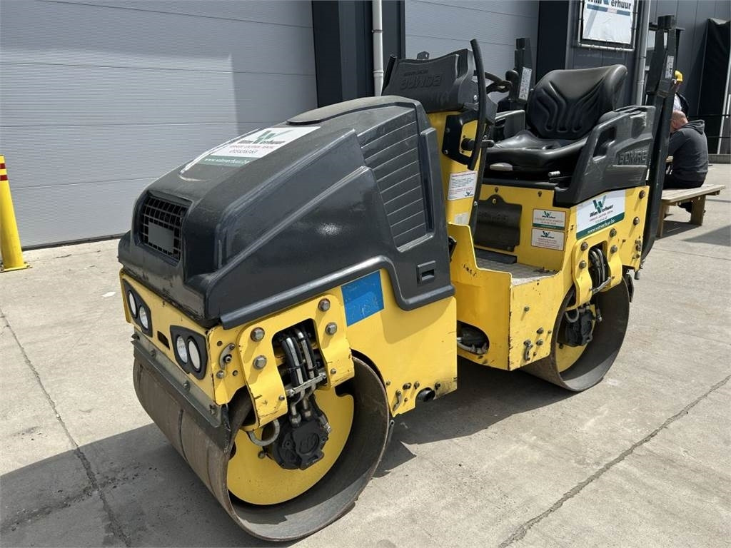 Bomag BW80AD-5 (4605) - 압축기 : 사진 4 Bomag BW80AD-5 (4605) - 압축기 : 사진 4
