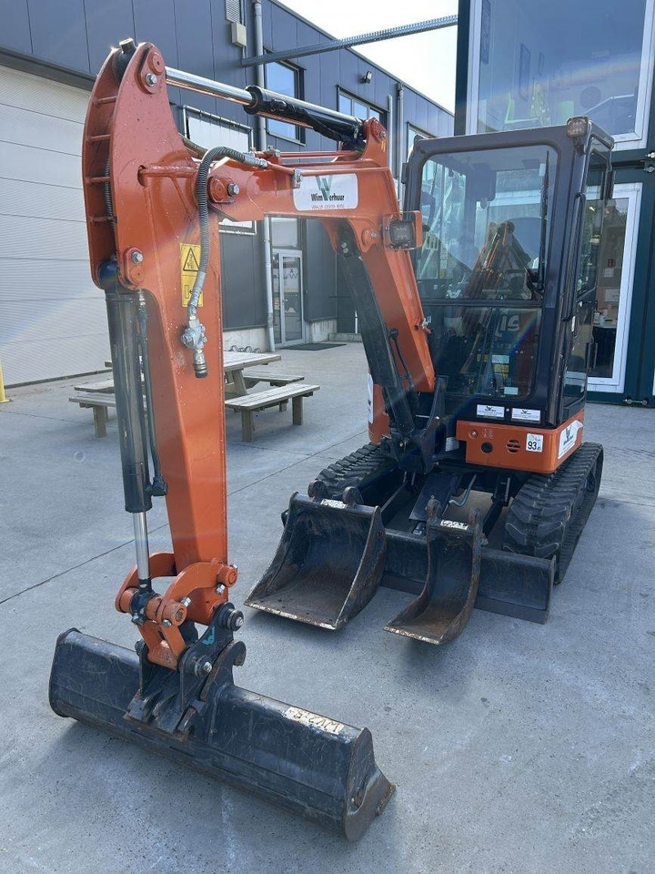 Hitachi ZX26U-6 (9989) - 미니 굴삭기 : 사진 4 Hitachi ZX26U-6 (9989) - 미니 굴삭기 : 사진 4