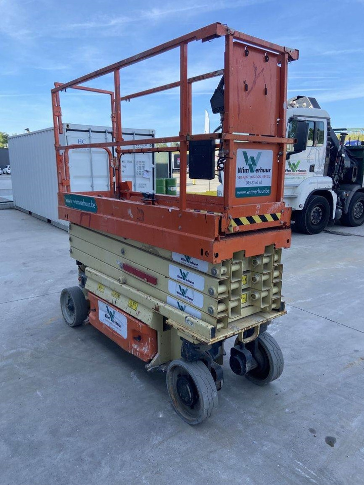 JLG 2632 ES (4508) - 시저 리프트 : 사진 3 JLG 2632 ES (4508) - 시저 리프트 : 사진 3