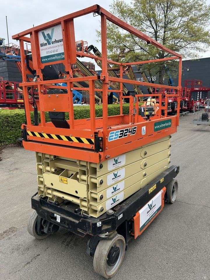 JLG 3246ES (6778) - 시저 리프트 : 사진 1 JLG 3246ES (6778) - 시저 리프트 : 사진 1