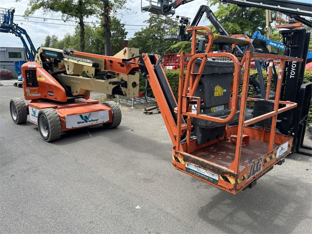 JLG E450AJ (2005) - 관절 붐 : 사진 1 JLG E450AJ (2005) - 관절 붐 : 사진 1