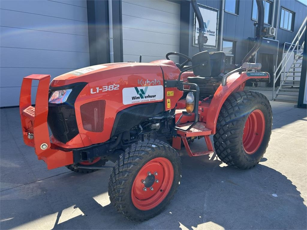 Kubota L1-382 (5283) - 지자체 트랙터 : 사진 2 Kubota L1-382 (5283) - 지자체 트랙터 : 사진 2