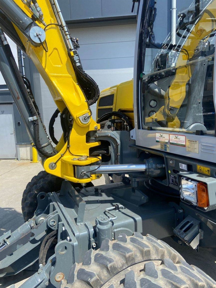 Wacker Neuson EW100 (7057) - 휠 굴삭기 : 사진 4 Wacker Neuson EW100 (7057) - 휠 굴삭기 : 사진 4