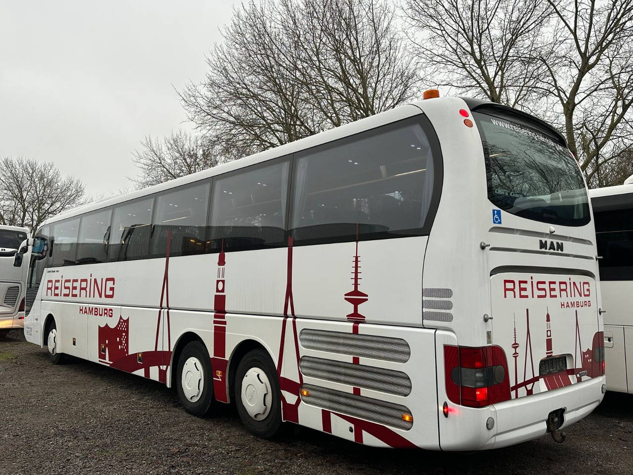 MAN R08 Lions Coach L (wenig Km*Behinderten gerecht) MAN R08 Lions Coach L (wenig Km*Behinderten gerecht) - 대형 버스 : 사진 3 MAN R08 Lions Coach L (wenig Km*Behinderten gerecht) MAN R08 Lions Coach L (wenig Km*Behinderten gerecht) - 대형 버스 : 사진 3