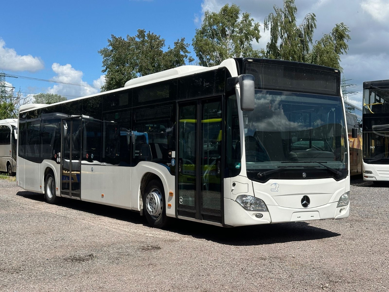 Mercedes-Benz O 530 C2 Citaro Euro 6*Klimaanlage - 시내버스 : 사진 1 Mercedes-Benz O 530 C2 Citaro Euro 6*Klimaanlage - 시내버스 : 사진 1