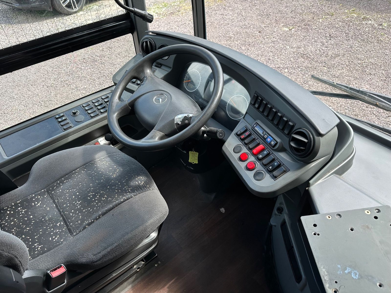 Mercedes-Benz O 530 LE C2 Citaro Euro 6*Klimaanlage - 시내버스 : 사진 4 Mercedes-Benz O 530 LE C2 Citaro Euro 6*Klimaanlage - 시내버스 : 사진 4