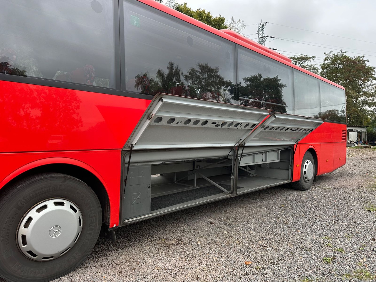 Mercedes-Benz O550 Integro (58 Sitze*Klima) - 교외 버스 : 사진 4 Mercedes-Benz O550 Integro (58 Sitze*Klima) - 교외 버스 : 사진 4