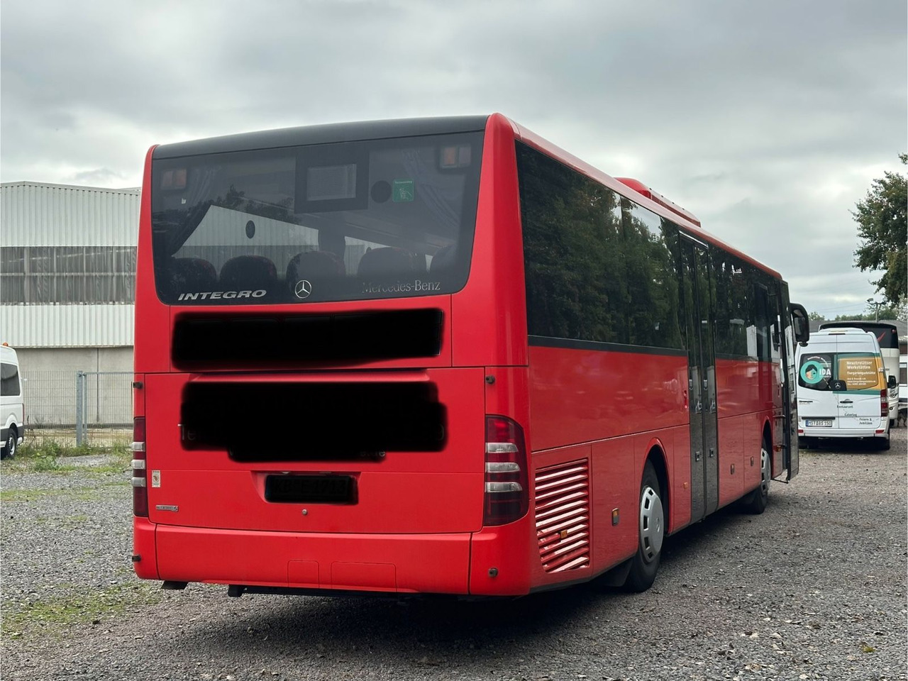 Mercedes-Benz O550 Integro (58 Sitze*Klima) - 교외 버스 : 사진 3 Mercedes-Benz O550 Integro (58 Sitze*Klima) - 교외 버스 : 사진 3