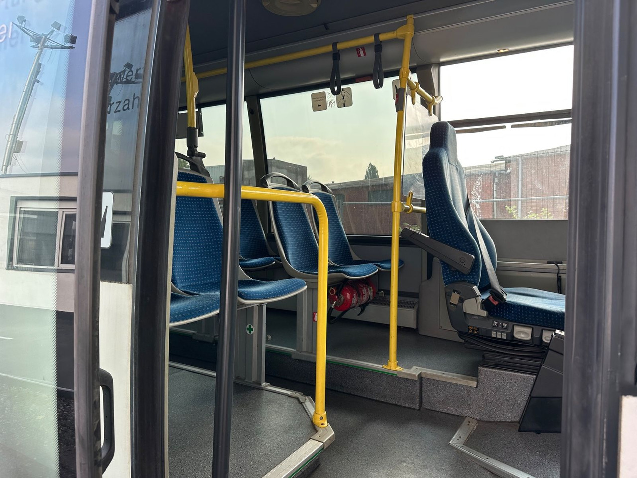 리스  Mercedes-Benz O818 D TeamstarCity (AC*wenig km*Euro 5) Rapido Mercedes-Benz O818 D TeamstarCity (AC*wenig km*Euro 5) Rapido : 사진 10