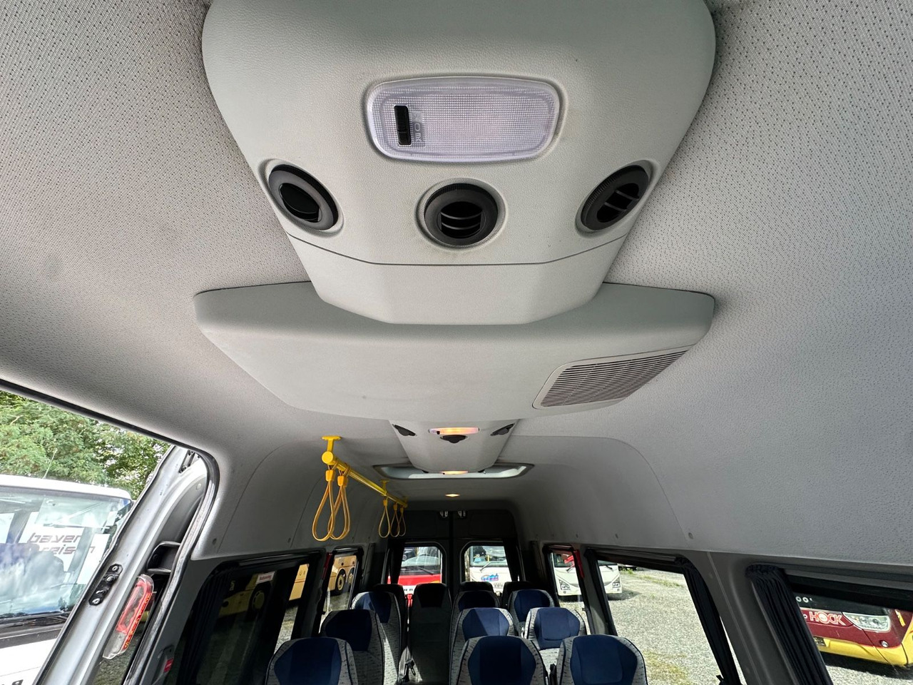 리스  Mercedes-Benz Sprinter 516 CDi Mercedes-Benz Sprinter 516 CDi : 사진 17