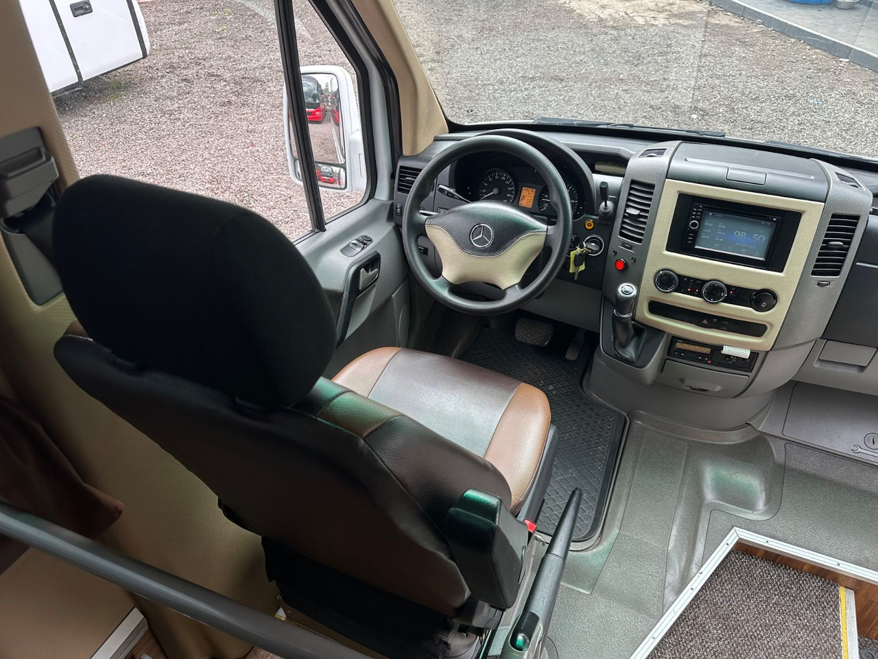 Mercedes-Benz Sprinter 519 CDi (Retarder*Klimaanlage*Reise) - 소형 버스, 승합차 : 사진 5 Mercedes-Benz Sprinter 519 CDi (Retarder*Klimaanlage*Reise) - 소형 버스, 승합차 : 사진 5