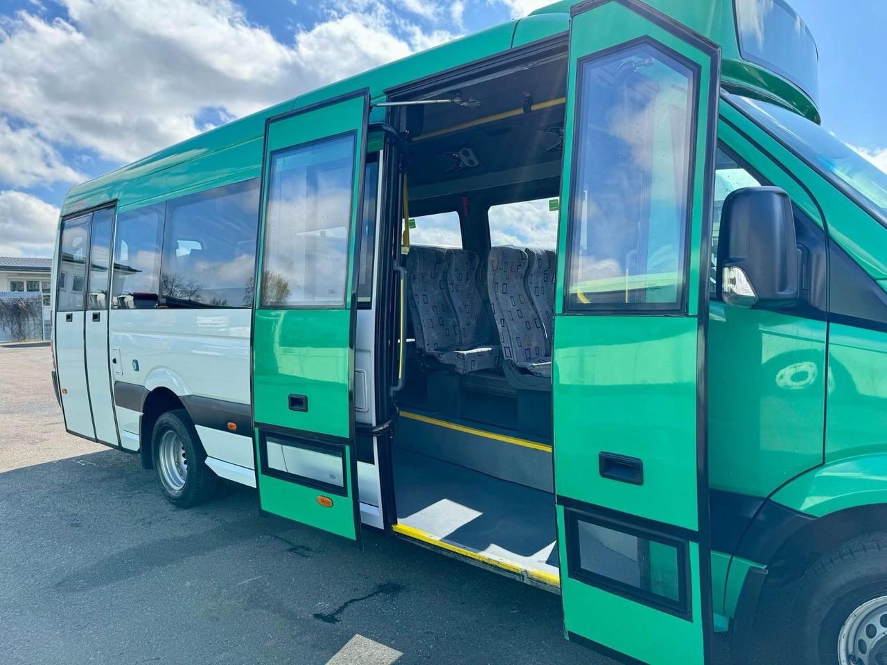 Mercedes-Benz Sprinter City 516 CDi NF (Euro 6*Motor Neu) - 시내버스 : 사진 3 Mercedes-Benz Sprinter City 516 CDi NF (Euro 6*Motor Neu) - 시내버스 : 사진 3