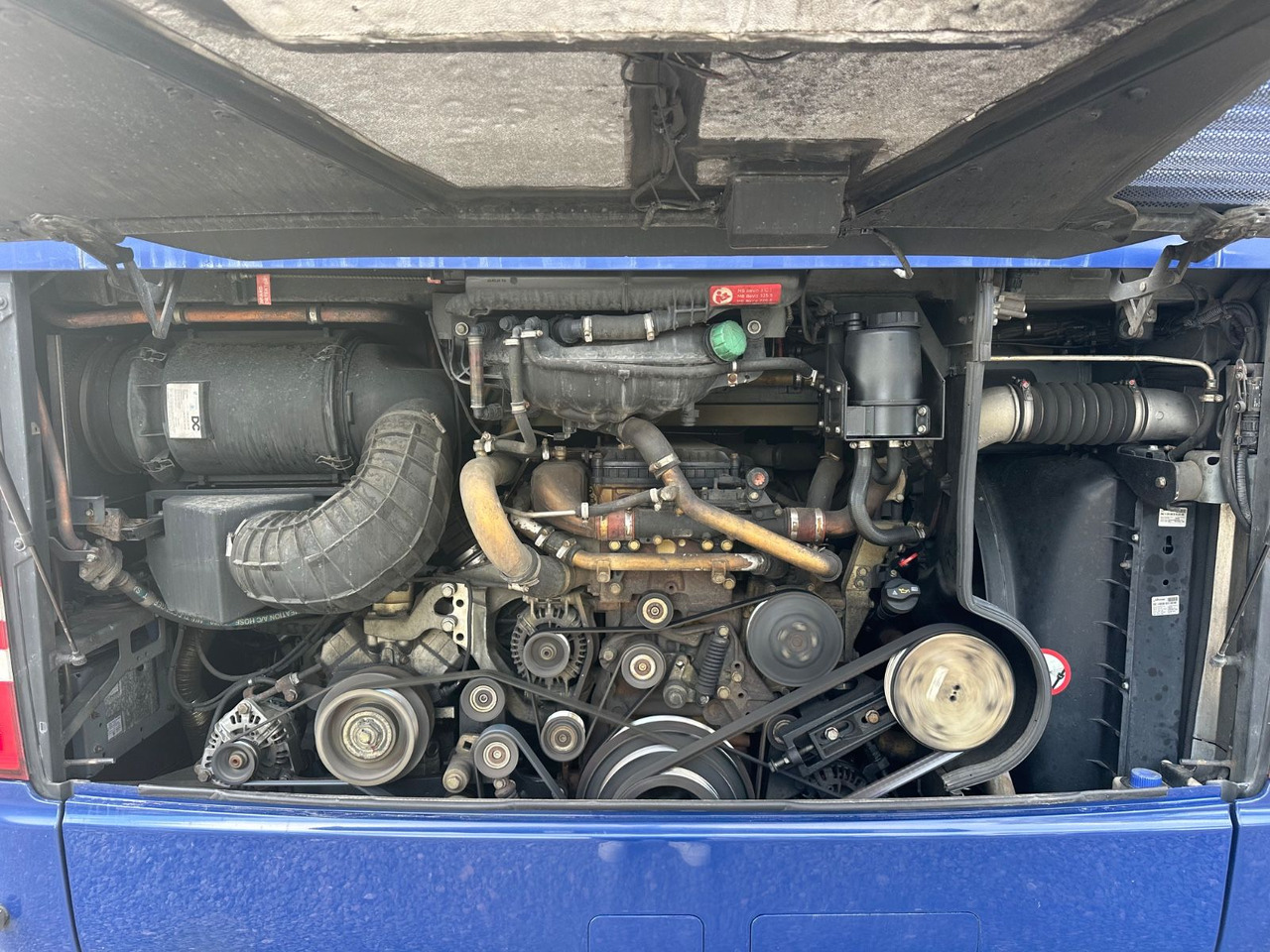 Mercedes-Benz Tourismo O350 RHD (Euro 6 VI *DE*TOP) - 대형 버스 : 사진 3 Mercedes-Benz Tourismo O350 RHD (Euro 6 VI *DE*TOP) - 대형 버스 : 사진 3