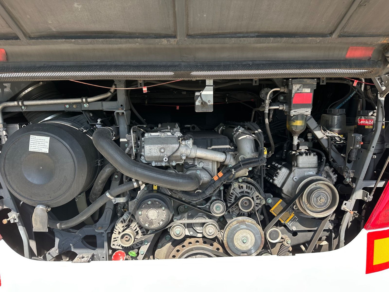 Neoplan P06 Skyliner L (83 Sitze*TOP*Motor Neu*Panorama) - 2층 버스 : 사진 4 Neoplan P06 Skyliner L (83 Sitze*TOP*Motor Neu*Panorama) - 2층 버스 : 사진 4