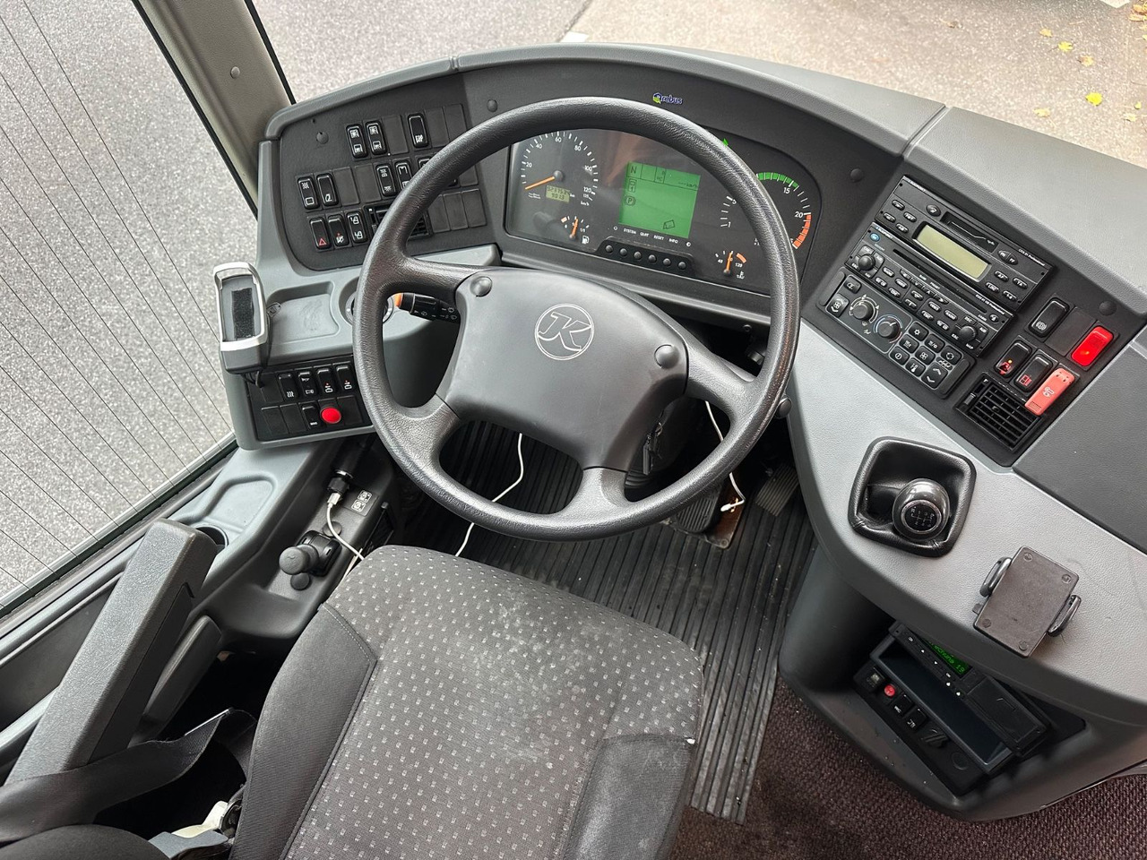 Setra S 415 GT (original Euro 4*Küche*WC) - 대형 버스 : 사진 5 Setra S 415 GT (original Euro 4*Küche*WC) - 대형 버스 : 사진 5