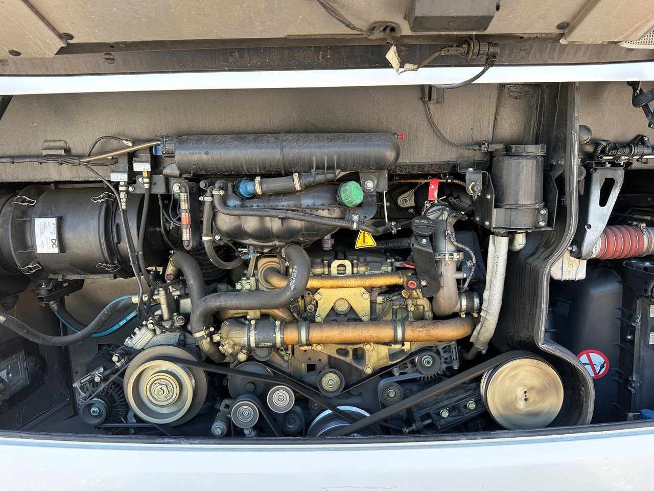 Setra S 415 LE Business (374 tKm*TOP) - 시내버스 : 사진 4 Setra S 415 LE Business (374 tKm*TOP) - 시내버스 : 사진 4