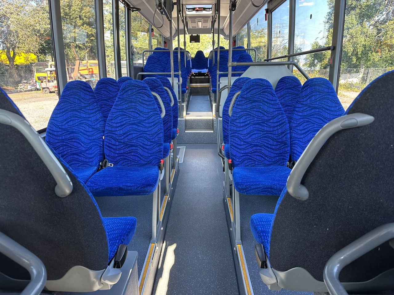 Setra S 415 LE Business  (374 tKm*TOP) - 시내버스 : 사진 5 Setra S 415 LE Business  (374 tKm*TOP) - 시내버스 : 사진 5