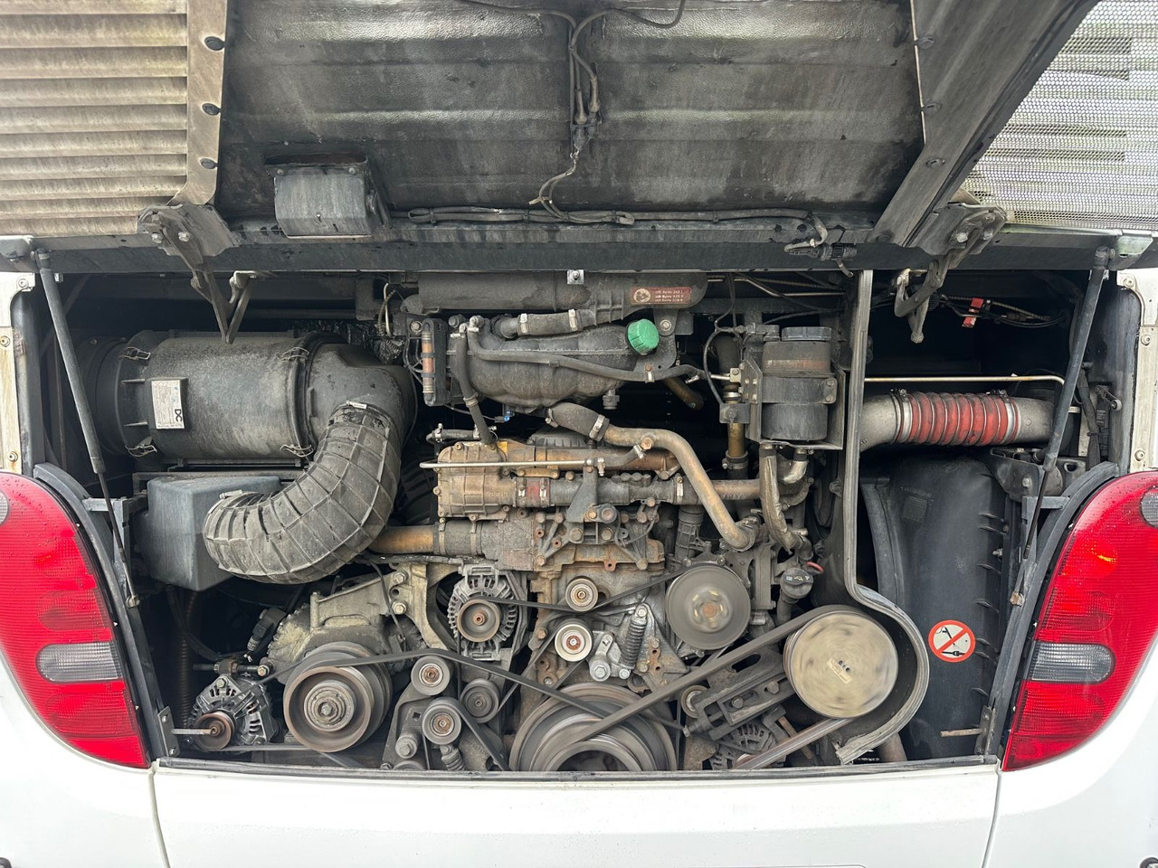 Setra S 431 DT (81 Sitze*TOP) - 2층 버스 : 사진 4 Setra S 431 DT (81 Sitze*TOP) - 2층 버스 : 사진 4