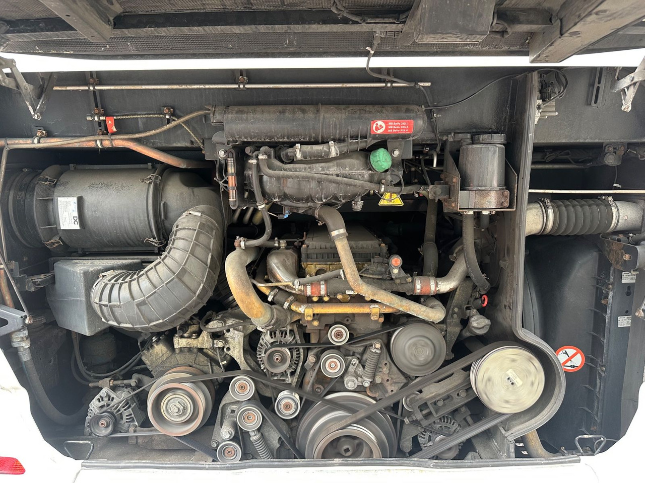 Setra S 516 HD/2A (54 Sitze*DE-Bus) - 대형 버스 : 사진 4 Setra S 516 HD/2A (54 Sitze*DE-Bus) - 대형 버스 : 사진 4