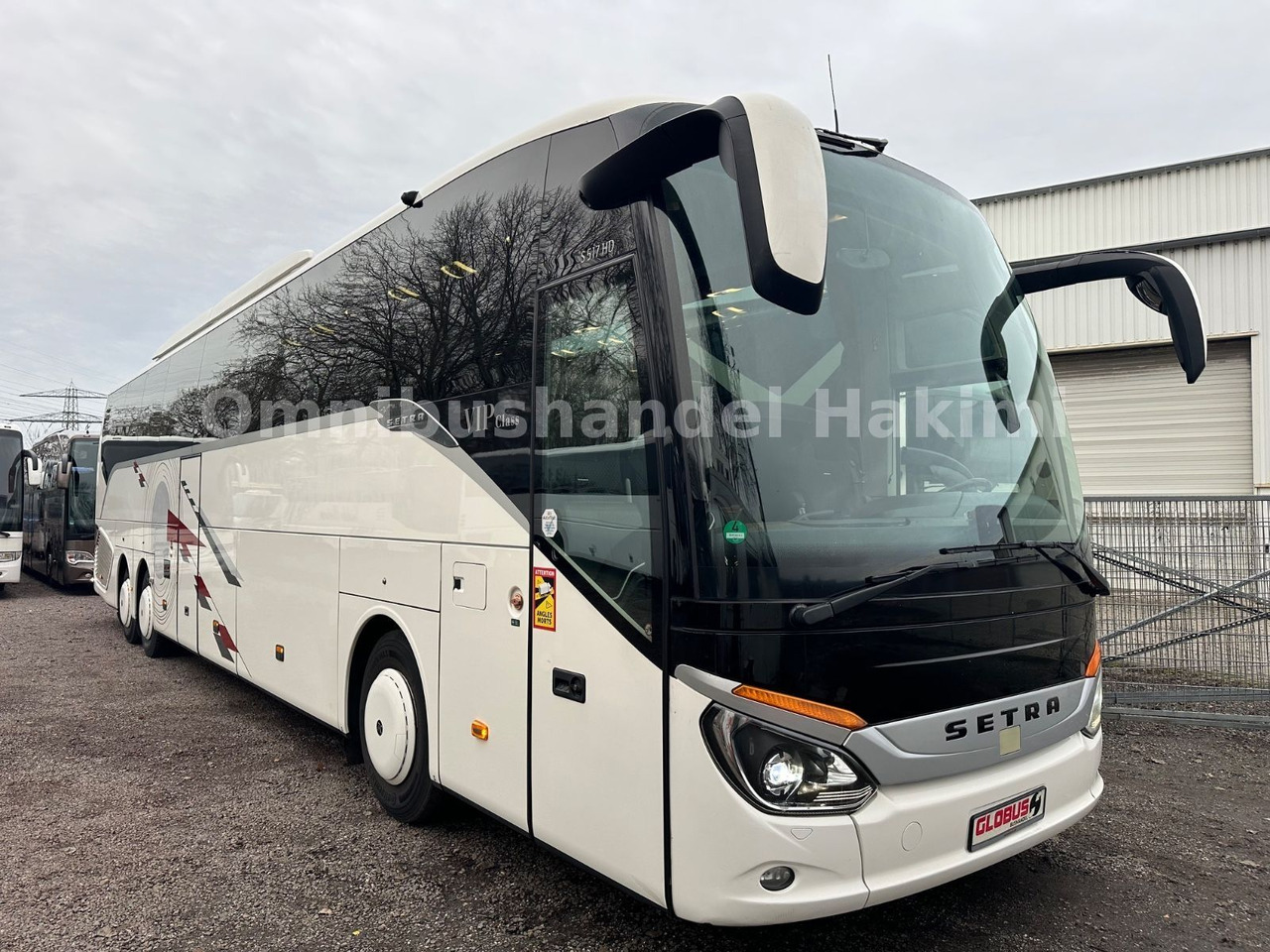 Setra S 517 HD (60 Sitze*Euro 6*DE-Bus) Setra S 517 HD (60 Sitze*Euro 6*DE-Bus) - 대형 버스 : 사진 2 Setra S 517 HD (60 Sitze*Euro 6*DE-Bus) Setra S 517 HD (60 Sitze*Euro 6*DE-Bus) - 대형 버스 : 사진 2