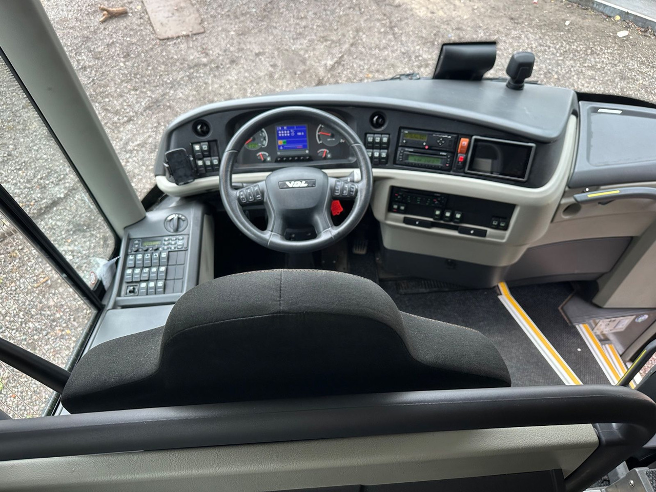 VDL Futura FHD 2-129 (Tourismo M*516 HD) - 대형 버스 : 사진 5 VDL Futura FHD 2-129 (Tourismo M*516 HD) - 대형 버스 : 사진 5