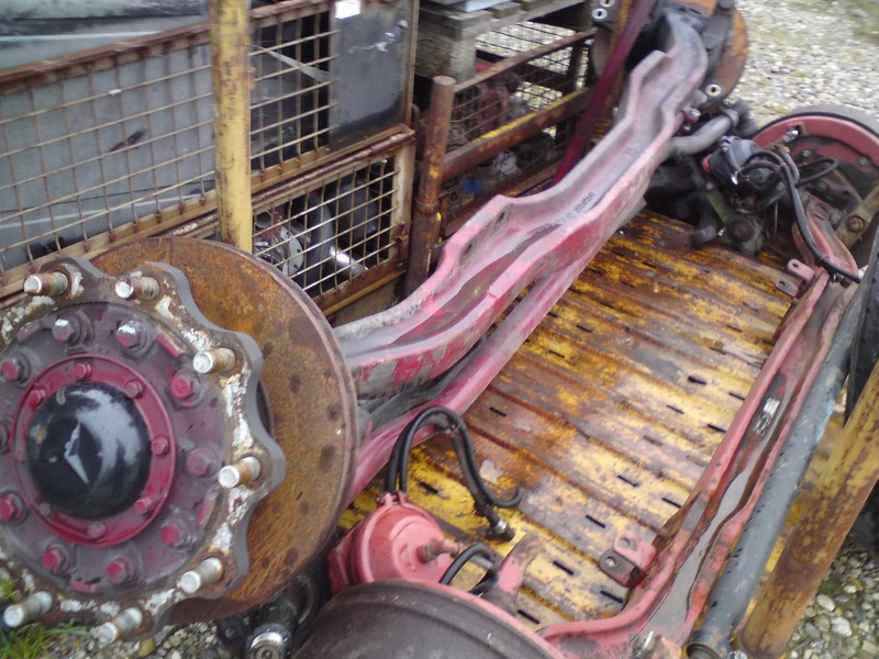 MERCEDES BENZ VL4/51DC-7,5 - 앞 차축 : 사진 1 MERCEDES BENZ VL4/51DC-7,5 - 앞 차축 : 사진 1