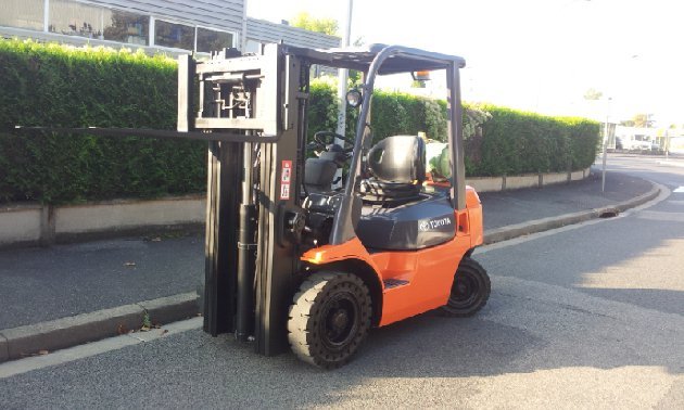 Toyota 7FGF20 - LPG 지게차 : 사진 1 Toyota 7FGF20 - LPG 지게차 : 사진 1