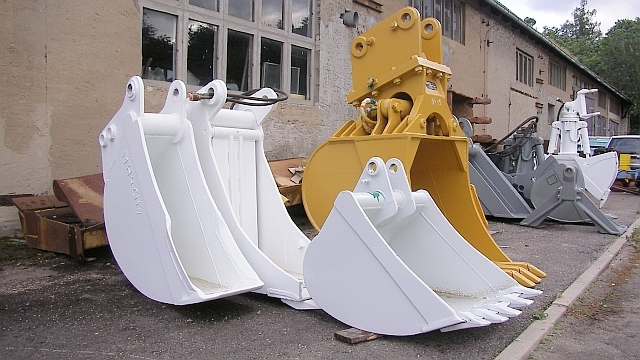 - 굴삭기 버킷 트럭 용 : 사진 1 - 굴삭기 버킷 트럭 용 : 사진 1